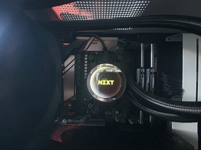 SELLING MY GAMING PC Very Rarely Used In MINT condition, need Gone Asa