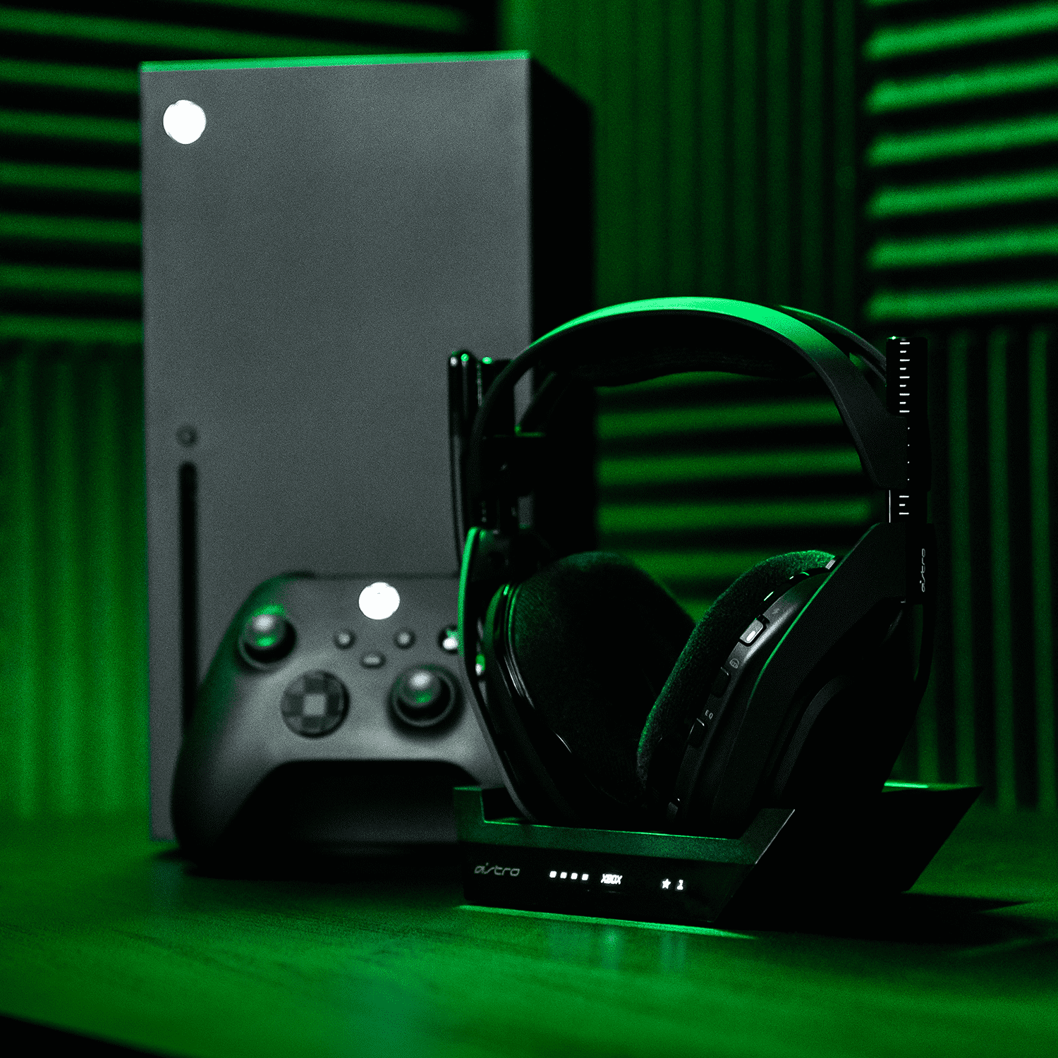 ASTRO Wireless Gaming Headset, Black
